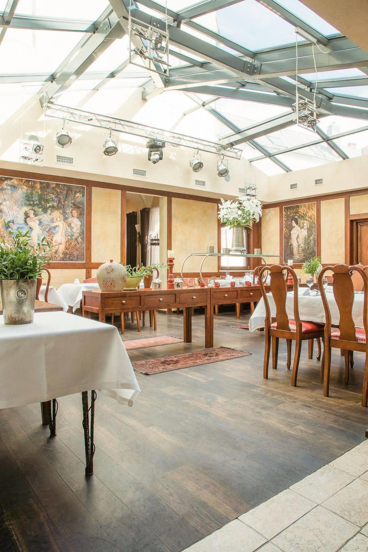 Rejs Hotel 4*